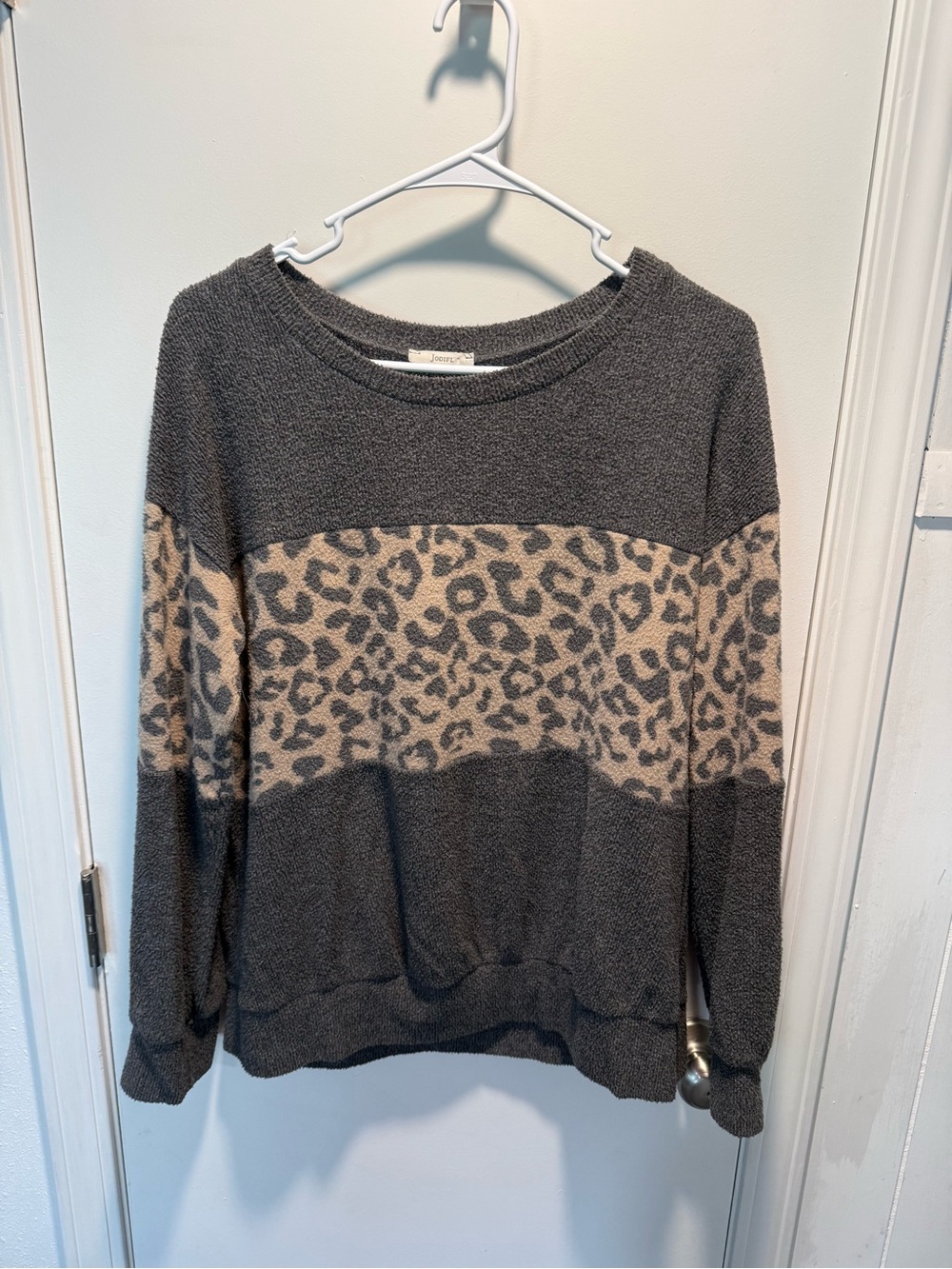 JODIFL Gray and Tan Leopard-Panel Crewneck Sweater